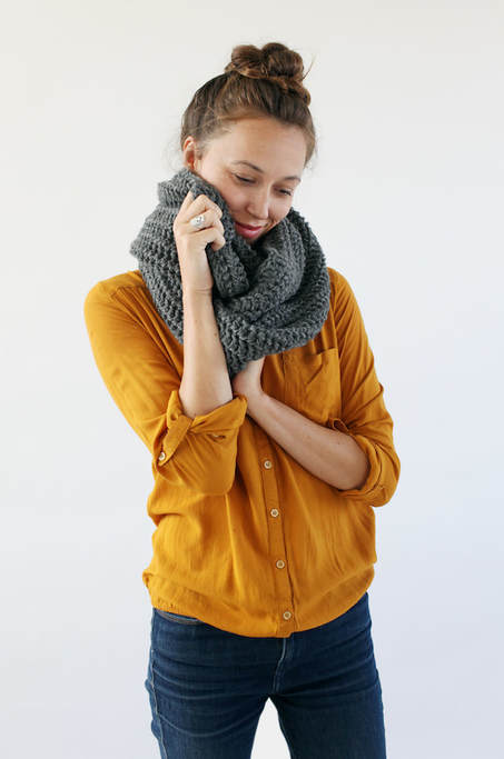 JULES hand knit cowl in steel coloured wool