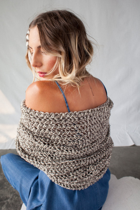 JULES in twist is a big luscious textural cowl hand knit with 100% Peruvian highland wool