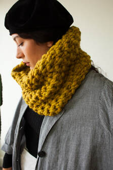 HUXLEY hand knit cowl in pewter Peruvian highland wool